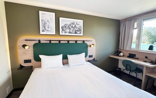 Campanile Epinay Sur Orge Savigny Sur Orge