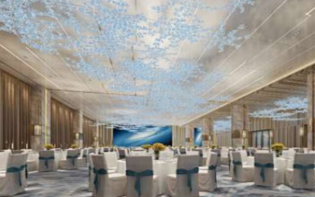 Narcissus The Royal Hotel
