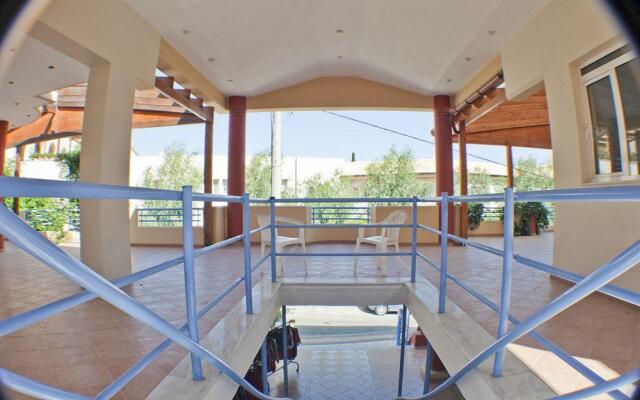 Andys Plaza Hotel Apartments