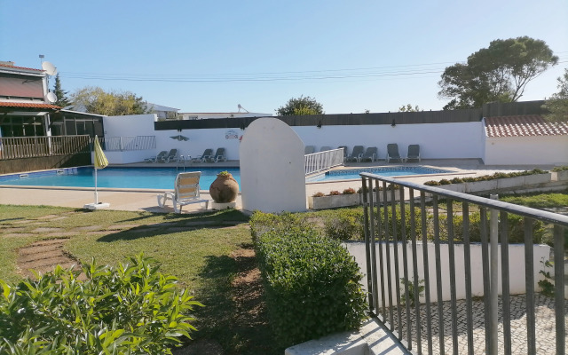 Apartamentos Vale de Carros by Umbral