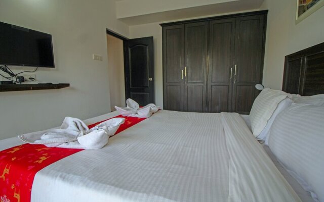The Weekend Suites