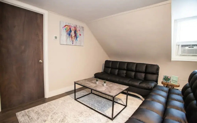 Luxury Collection-4 Bedroom 3 Full-bathroom-boston