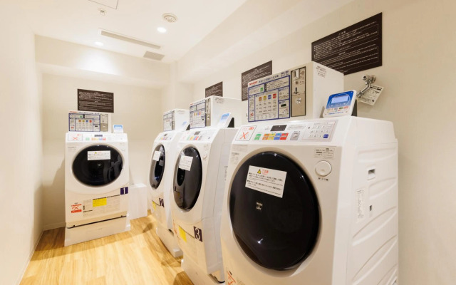 Jr-East Hotel Mets Omori