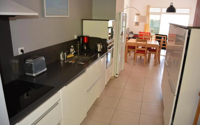 Maison avec piscine à 80 mètres de la plage