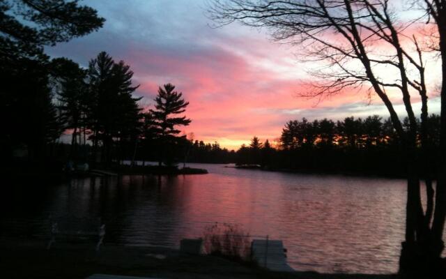 Pine Grove Cottages