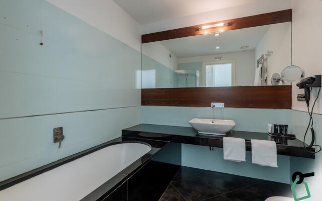 HOTIDAY Room Collection - Pisa