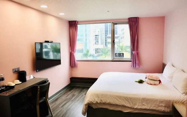 O Fun Hotel