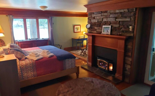 Rising Spirit Bed & Breakfast