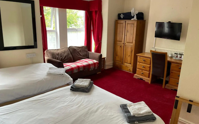 Robyns Guest House