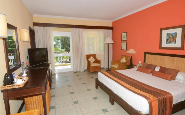 Tarisa Resort & Spa