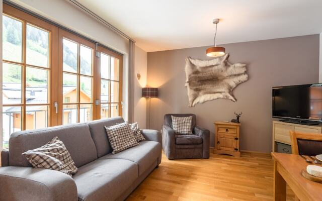 Luxury Apartment in Rauris Near the Forest