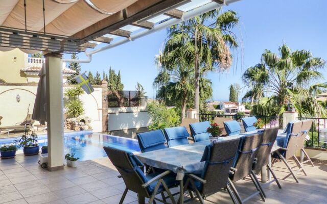 107333 - Villa in Mijas