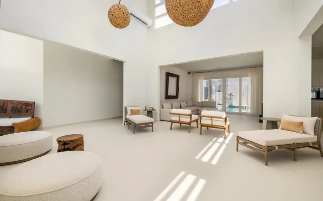 4 4 5 Rooftoppoolpingponggazebonear Ritz Beach