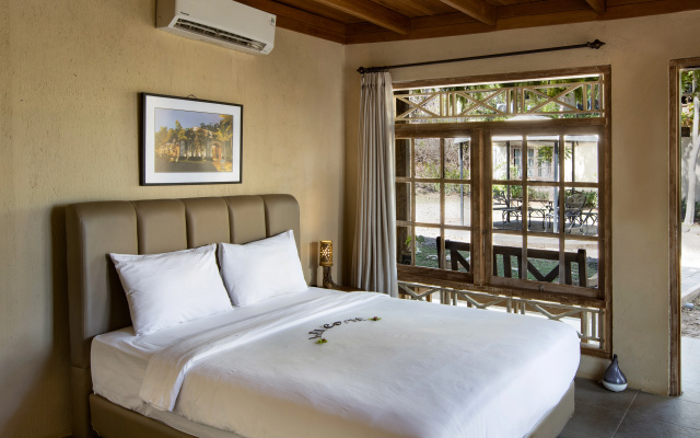 Menjangan Ecolodge – Guest Rooms – Pejarakan