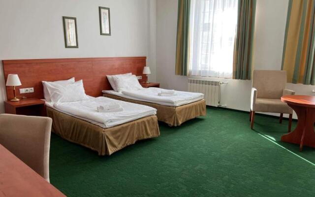 Hotel Wkra