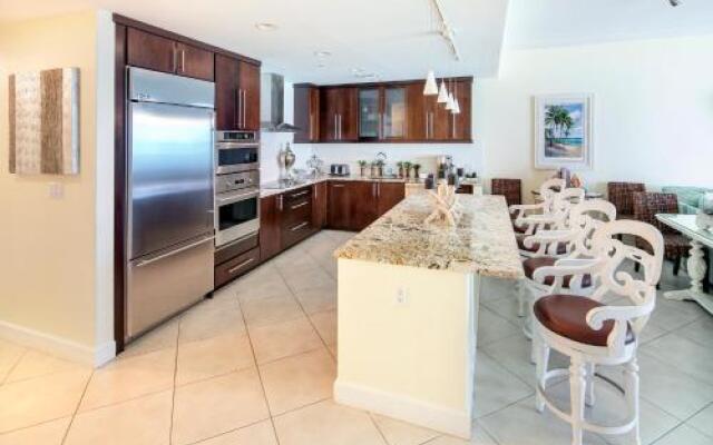 South Bay Beach Club Villa 11