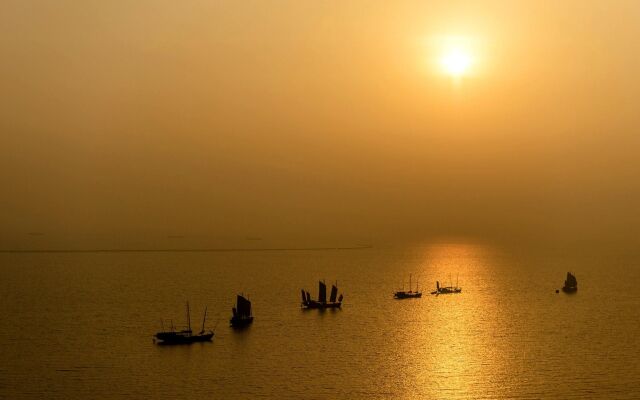 Sheraton Huzhou Taihu Lake Hot Spring Resort & Spa