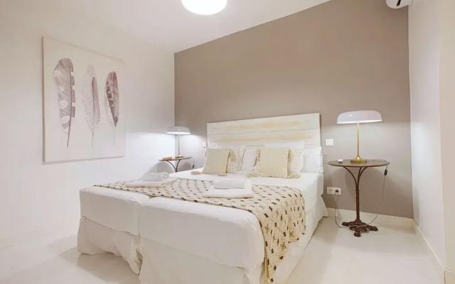 2 Bedroom Apartment in Plaza de Chueca Chueca II