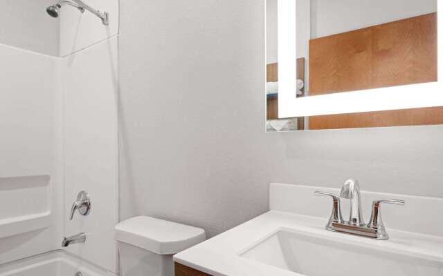 Microtel Inn & Suites by Wyndham Houma