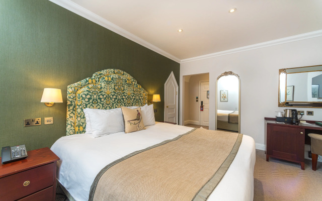 The Elvetham Hotel