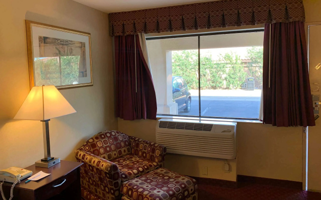 Days Inn by Wyndham Blythe