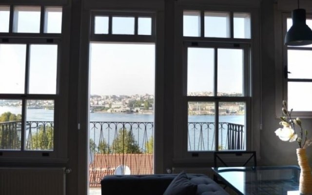 Golden Horn Suite