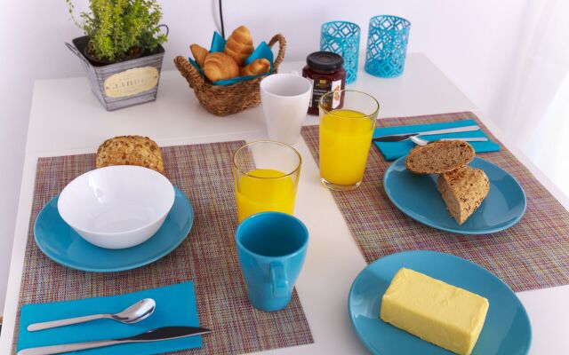 Sea & Wave Buena Ventura