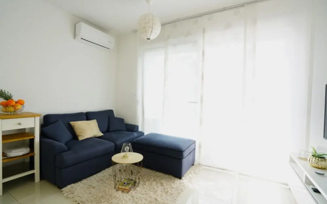 Perla - Modern and Cozy - A1