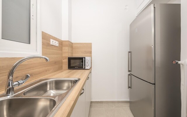 Athens Bright Suite by Cloudkeys