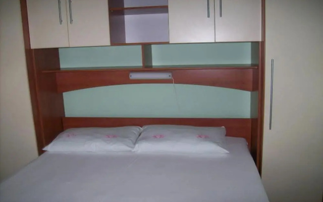 Ljuba - Large Terrace - A2