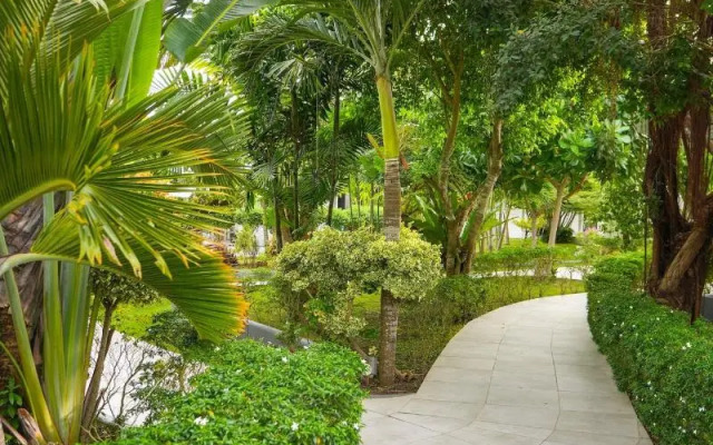 Marina Point Bay Resort