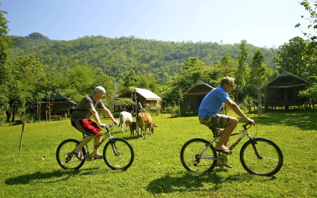 Hintok River Camp at Hellfire Pass