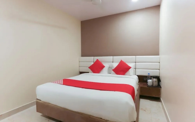 Hotel Ganesh Bhawan by OYO Rooms