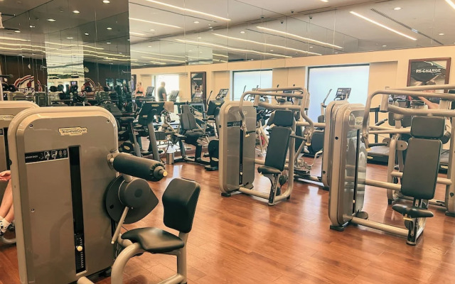 New Fairmont Residences by Propigo