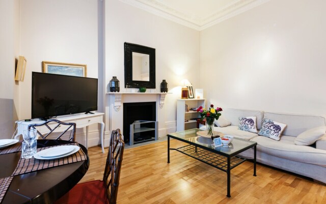 The Cromwell Road Residence - OEF