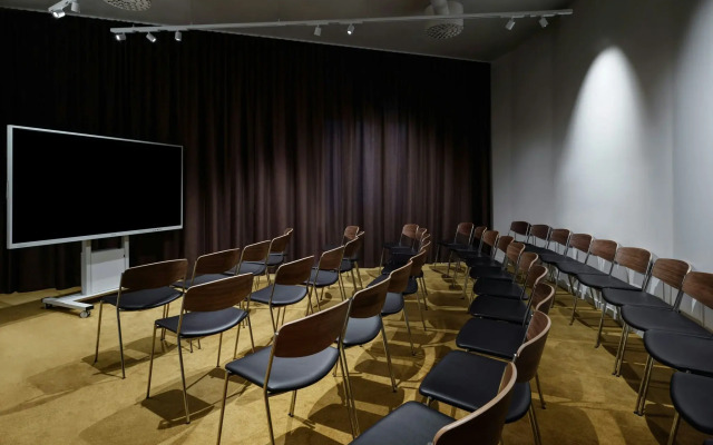 Hagastrand Autograph Collection