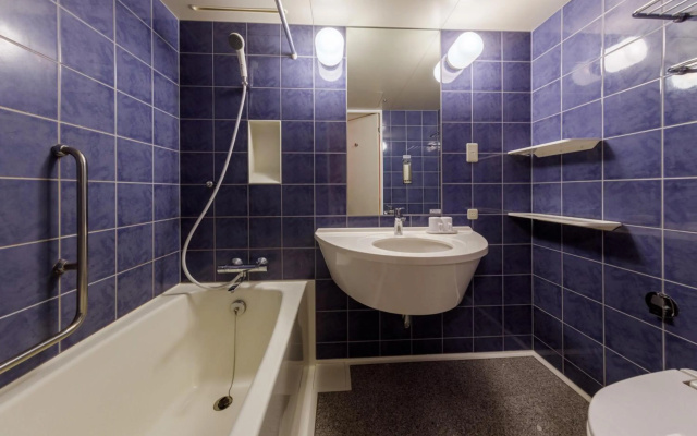 Courtyard by Marriott Paris Charles de Gaulle Central Airport - Image 7