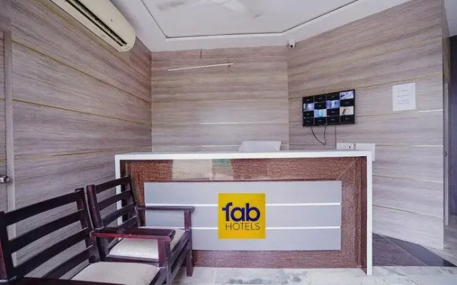 Fabexpress Yash Comfort Inn