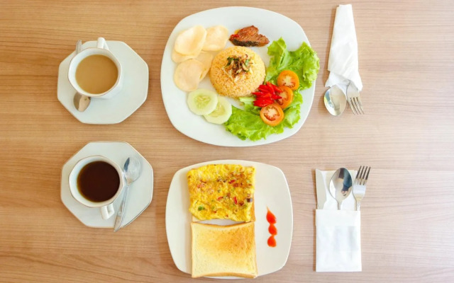 LeGreen Suite Ratulangi