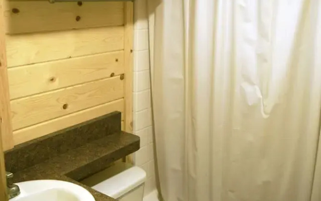 Yogi Bear's Jellystone Park Camp-Resort