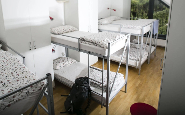 Cukrarna Hostel