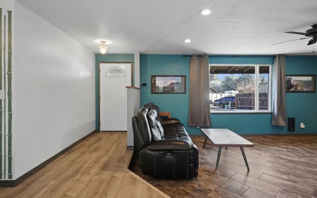 Eastside Acres 3 Bedroom Home by Redawning