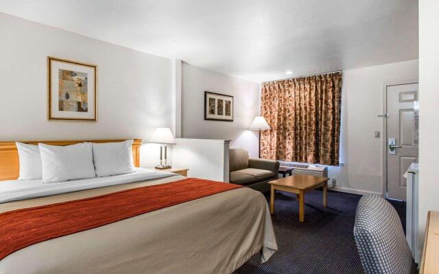 Comfort Inn & Suites Sequoia/Kings Canyon