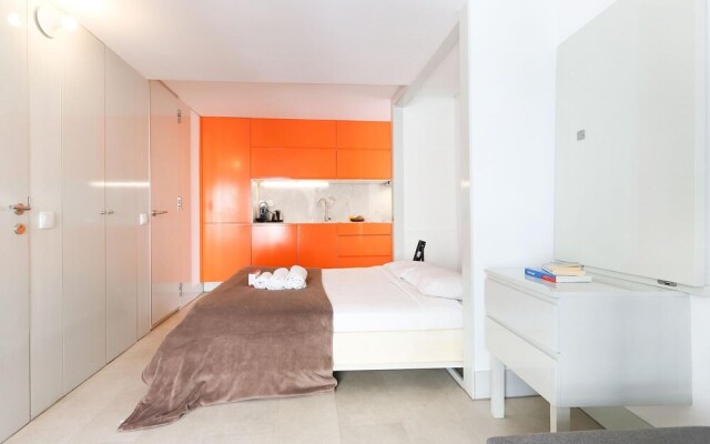 Alfama Orange Loft