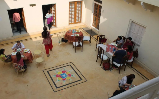 Hotel Shree Niwas