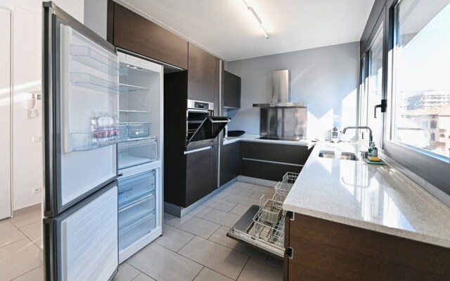 New Central Plaza Apartment 3