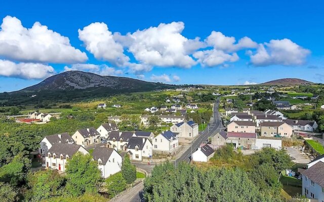 Stunning 4 Bedlog Cabin in Kerrykeel - Sleeps 10
