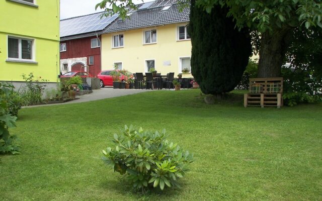 Charming Flat in Sebnitz With Garden