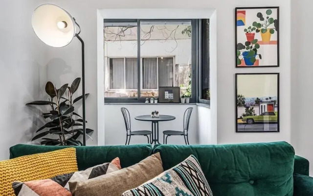 Urban Luxe Apartment - Central TLV