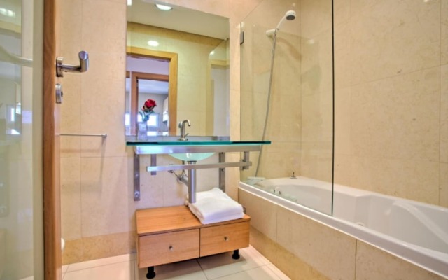 Inviting 1-bed Beach Apartment in Albufeira